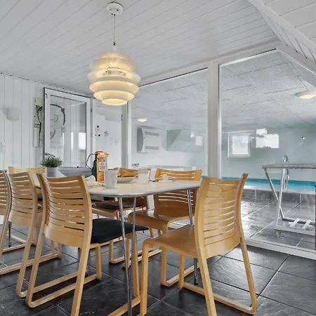 Dom wakacyjny Beautiful In With Sauna Fanø